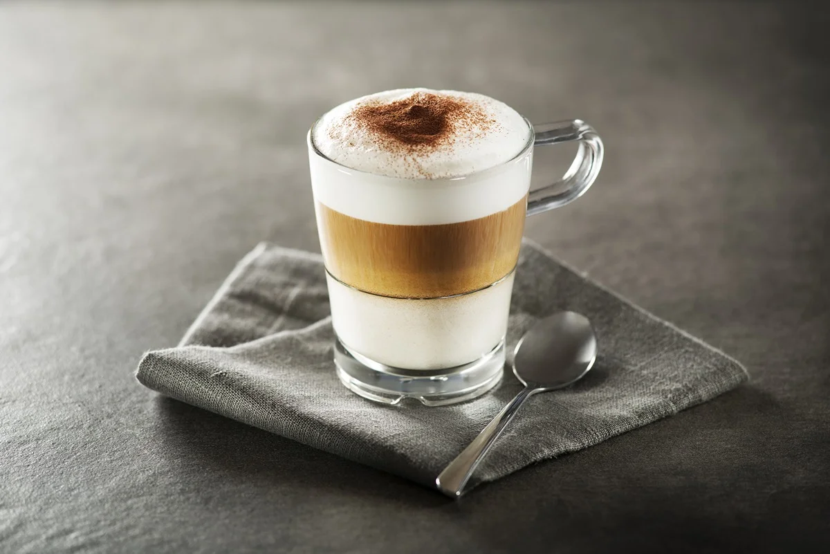 Macchiato si môžete vychutnať ako espresso macchiato alebo latte macchiato.